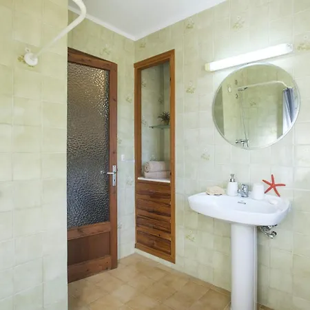 Villa La Sort By